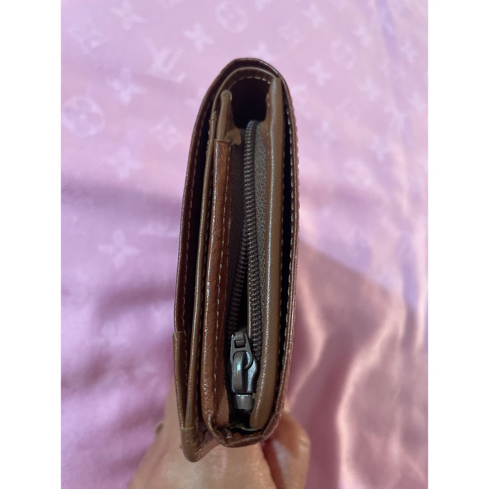 Nina Ricci Wallet - Picture 9 of 12